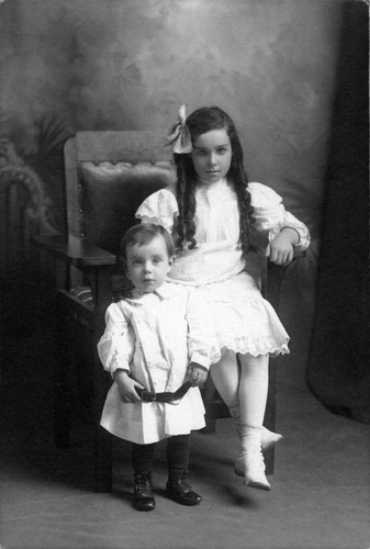 Portrait of Arlene and Stanley Stuart, (c. 1900s), photograph