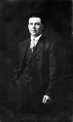 Dan Tehan (1885-1947), (early 1900s), photograph