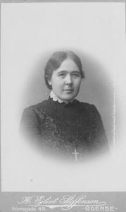 Olga Kristensen, b. 09. 08. 1882 in København. Missionary education in Andst. Emission to China