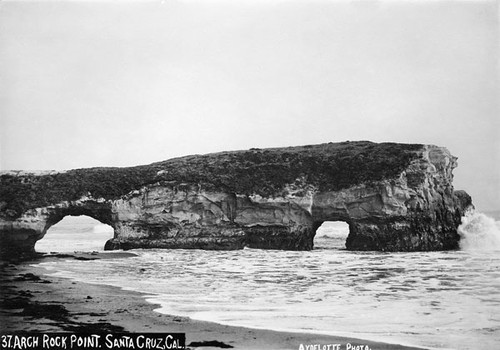 "Arch Rock Point"