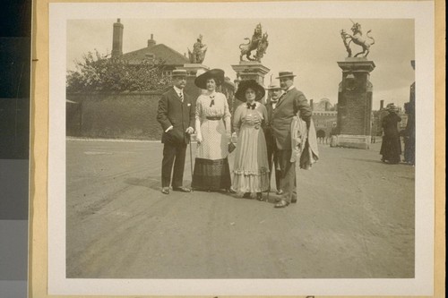 Hampton Court, June 1910, ? Carolan [?], Genevieve [?] George [?] and Rudolph