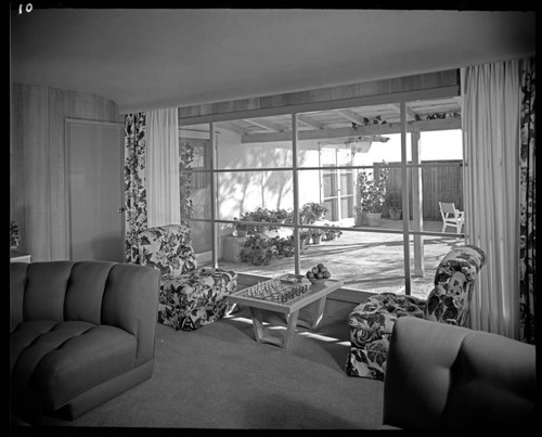 G.I. Ranch House. Living room