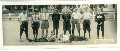 El Centro School Class Photo - 1922 - B.B. Team