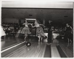 Miss Sonoma County and Miss America bowling at the Rose Bowl, Santa Rosa, California, 1959