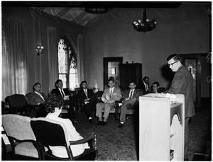 Living seminar at First Methodist Church at Highland Avenue and Franklin Avenue, 1958