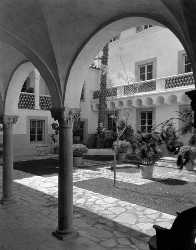 Courtyard view, Toll Hall at Scripps College