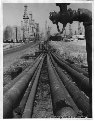Oil pipes and pumps