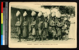 Girls carrying jugs on their heads, Rwanda, ca.1920-1940