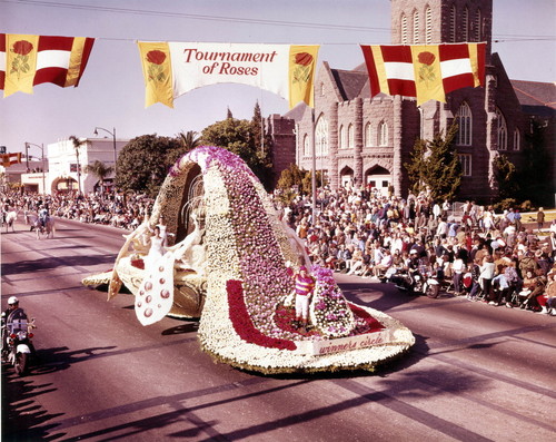 Pasadena Tournament of Roses Parade--Arcadia Float, 1966