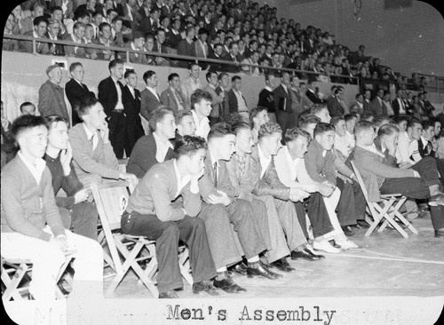 Men's assembly / Lee Passmore