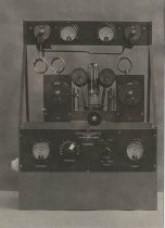 "Bumblebee" transmitter, supplied to the U.S. Army by Heintz and Kaufman, ca. 1925