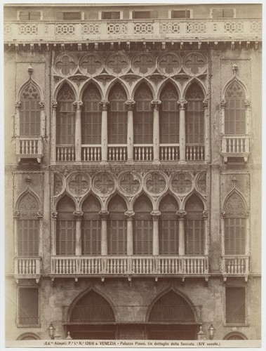 Pe. Ia. No. 12616a. Venezia - Palazzo Pisani. Un dettaglio della facciata. (XIV secolo.)