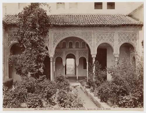 No. 25903. Granata - Spagna. Palazzo del Generalife. Ingresso alla Galleria dei Ritratti