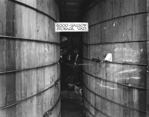 8,000 gallon storage vats