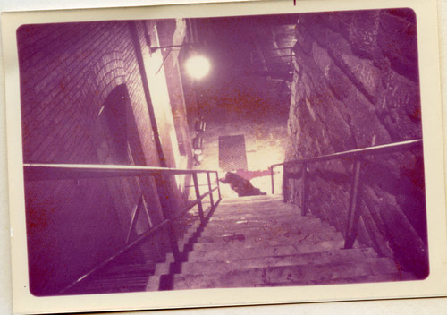 Stair-fall stunt from "The Exorcist" (6)