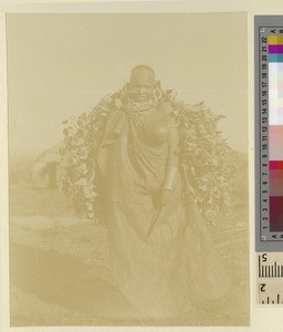 Portrait of woman and child, Kikuyu, Kenya, ca.1908-1912