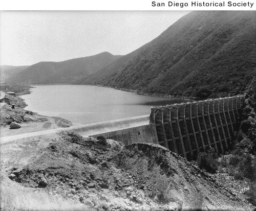 View of the Lake Hodges Dam and reservoir