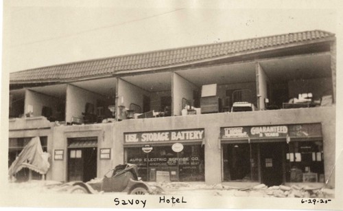 Santa Barbara 1925 Earthquake damage - Savoy Hotel