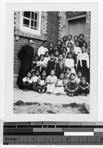 Sunday school group, Gishu, Korea, ca. 1930-1940