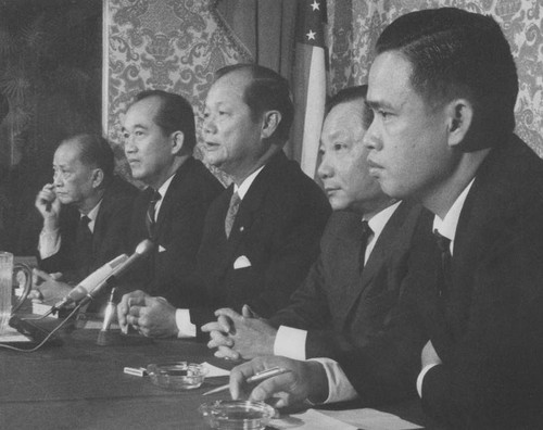 South Vietnamese delegation press conference
