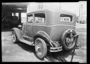 Intersection, Cardiff Avenue & Alcott Street, Chevrolet coach, Isadore Weniker, owner, Southern California, 1931