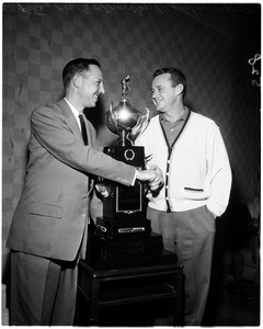 Football - Rams quarterback quits - Governors Trophy, 1958