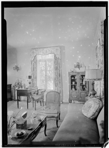 [Unidentified residence]. Living room