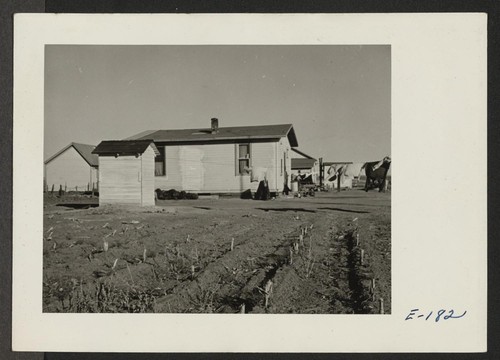 A typical house provided for volunteer beet workers of Japanese ancestry at Colorado beet farms near Keensburg, Colorado. Photographer: Parker, Tom Keensburg, Colorado