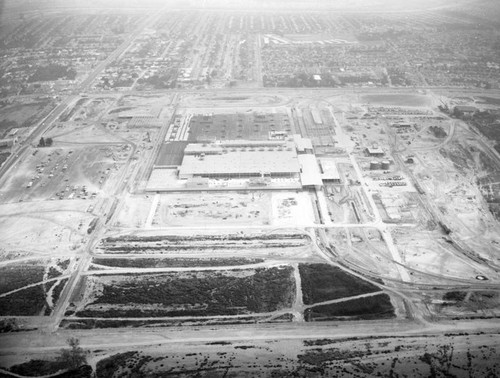 Ford Motor Co., Mercury Plant, looking southeast, Washington and Rosemead