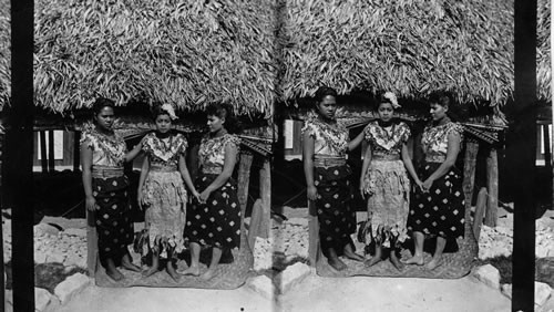 Samoan Maiden, Midway Plaisance [rural], Columbian Exposition