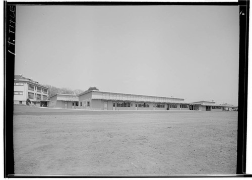 Bay View [Elementary] School. Exterior