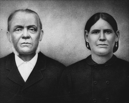 Juan Pacifico Ontiveros and his wife, Maria Martina [graphic]