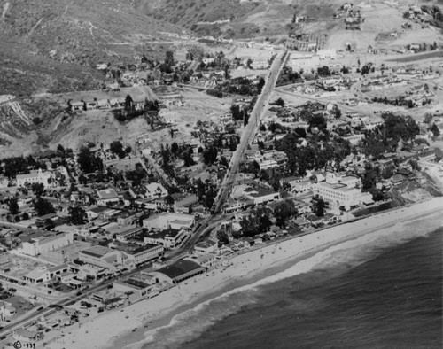 Laguna Beach, 1939 - 41