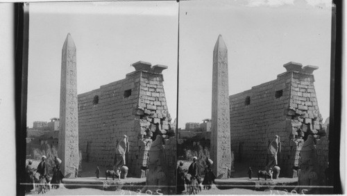 Obelisk of Luxor and the Pylone, Temple of Rameses II. Luxor. Egypt