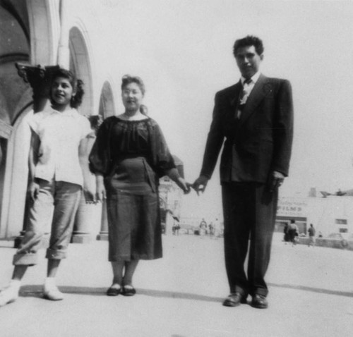 Mexican American family near Venice Beach