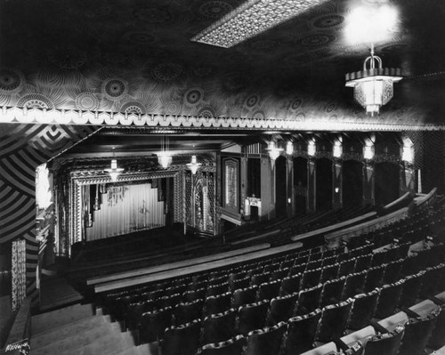 Auditorium, Fox Wilshire Theater