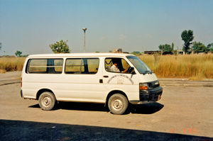 United Mission to Nepal. Bus fra afdelingen for udvikling- og konsulentservice (DCS) i Butwal, november 1993