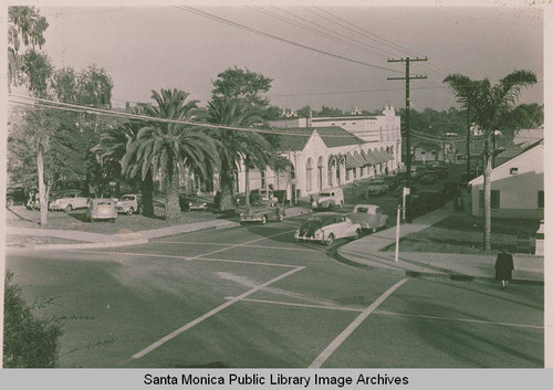 Intersection of Antioch and Via de La Paz, where park was removed to make room for a parking lot