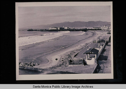Tide studies looking north to the Santa Monica Pier with tide line 1.6 feet on December 15, 1938 at 12:05 PM