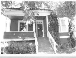 1909 Queen Anne cottage house--the Brown-Mentasti House--in the Parquet Addition, at 6742 Sebastopol Avenue, Sebastopol, California, 1993