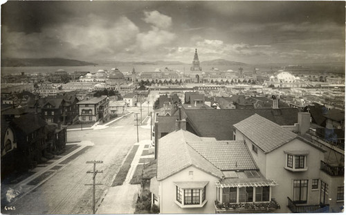 [View of the Panama-Pacific International Exposition from near Pierce Street]