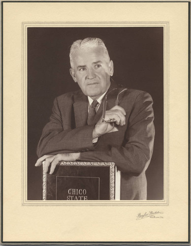 Portrait of President Glenn Kendall