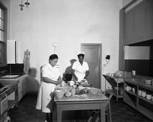 Cooking, Los Angeles, 1949