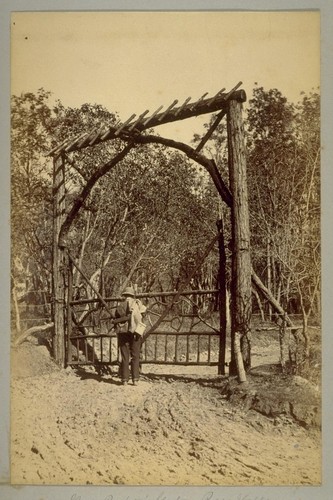 Mrs. Porter's Gate, Ross Valley