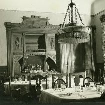 Van Voorhies house dining room