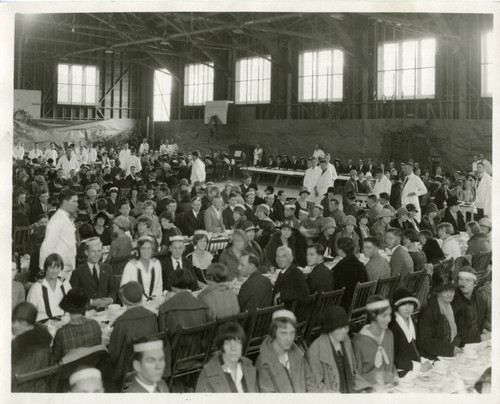 Banquet at Renwick Gymnasium, Pomona College