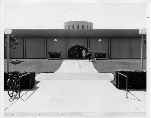 Two Women Approach Front Entrance of Arcadia Public Library, 1970