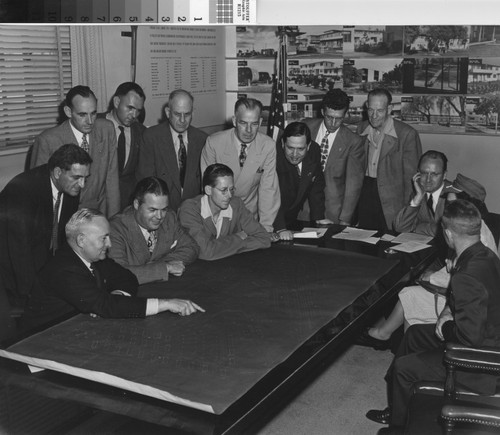 Photograph of members of the Veterans' Advisory Committee meeting with Howard Holtzendorff