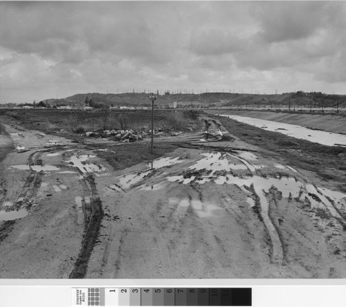 Photograph of intersection of Youngworth and Culver Drive after a storm