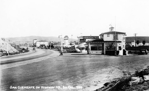 Entering San Clemente from Highway 101, ca. 1940